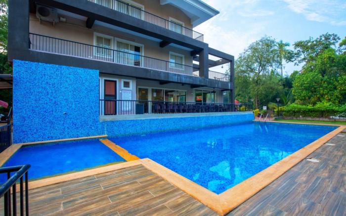 Elegant 4bhk stay with pool near beaches (2BHKX2)