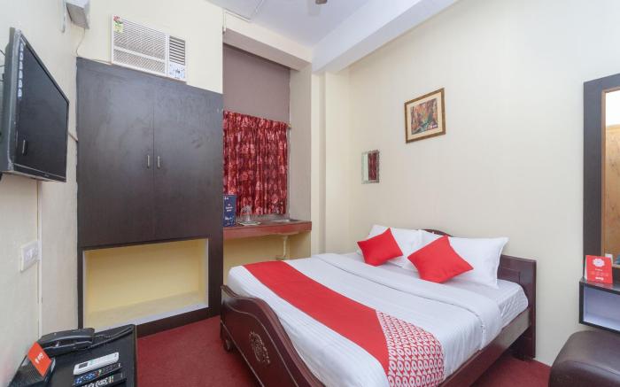 Hotel O B Square Homes