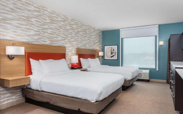 Home2 Suites by Hilton Cedar Rapids Westdale