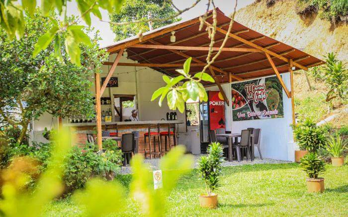 Finca Hotel Los Guayacanes
