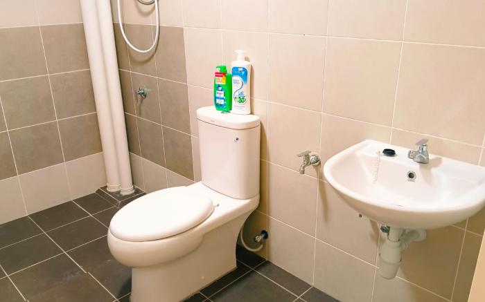 Kulai Merpati Indah Apt 317 5B11Pax near IOI AEON