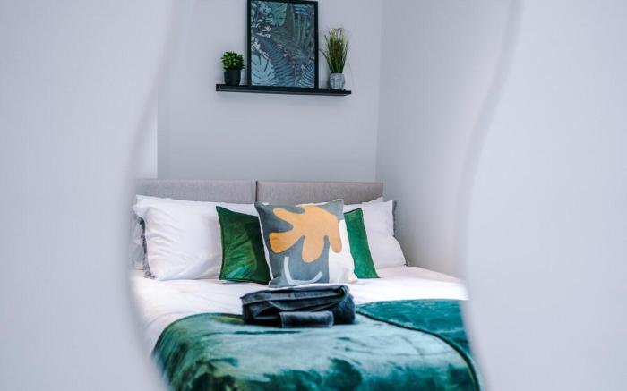 Elegant & Comfortable 1-BR Flat