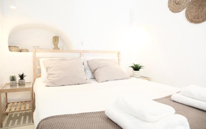 Whitelist Studio 1 in Mykonos Town