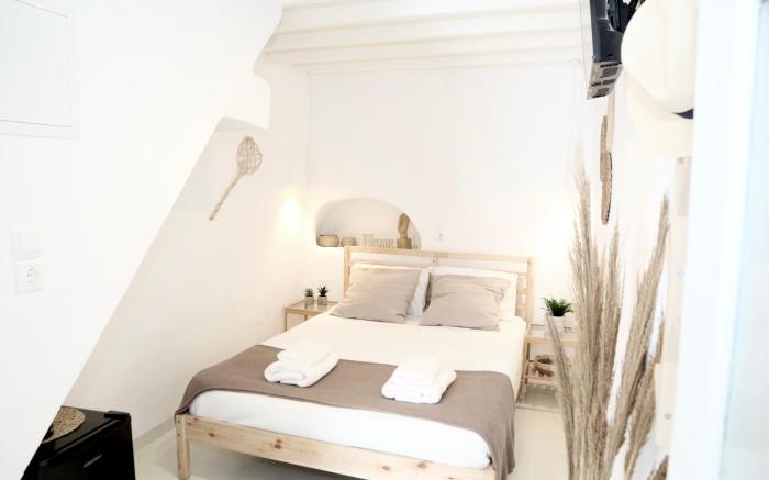Whitelist Studio 1 in Mykonos Town