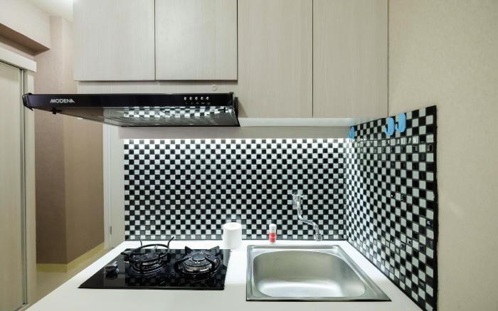 Comfy Studio Green Pramuka City By Travelio