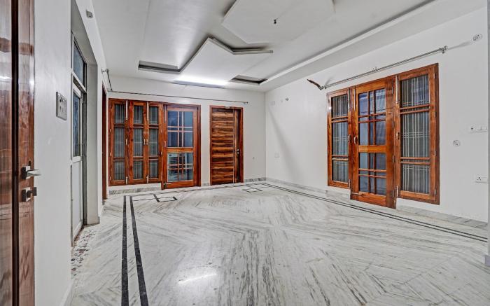 Hotel O Rudra Palace