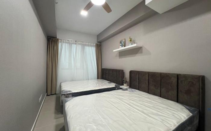 FamilyStudio KLCCView 50mMall Subway RoofTopPoolF4