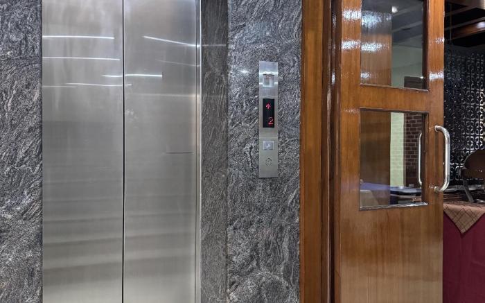 The Luxe Inn Boutique hotel 