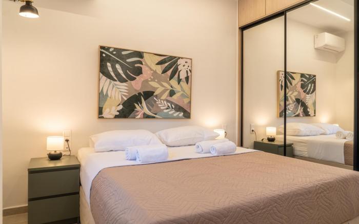 Pananos Sq. House II