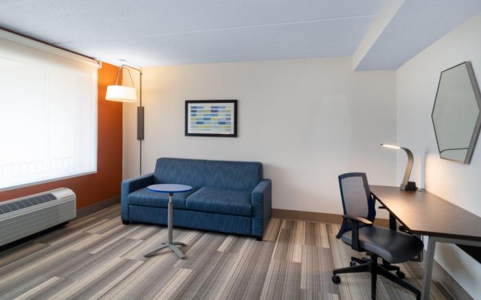 Holiday Inn Express Hotel & Suites Bluffton at Hilton Head Area By IHG