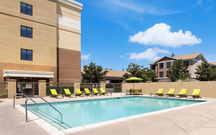 SpringHill Suites Fresno