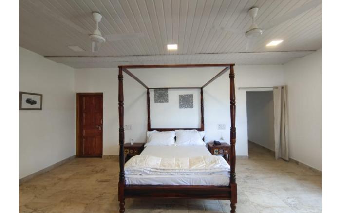 On The High Ground Tourism Point