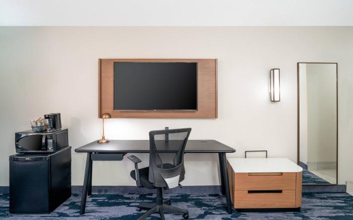 Fairfield by Marriott Inn & Suites Memphis I-240 & Perkins