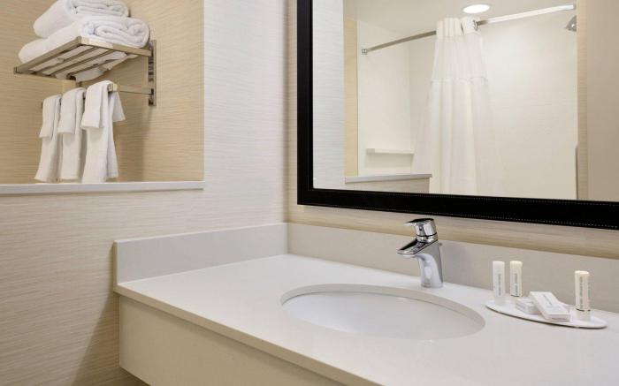 Fairfield Inn & Suites Lancaster East at The Outlets