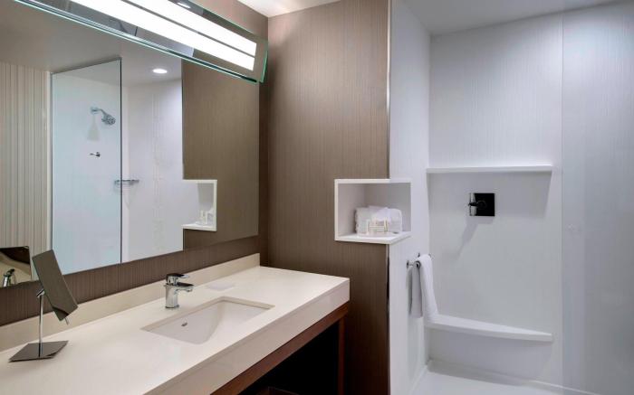 Courtyard by Marriott Schenectady at Mohawk Harbor