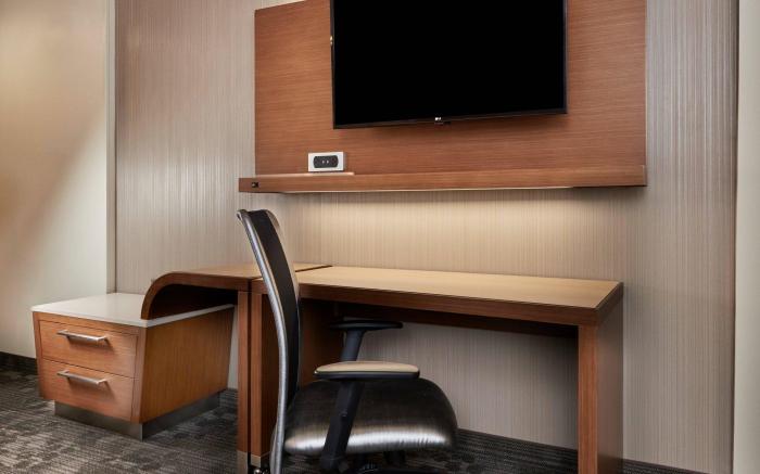 Courtyard by Marriott Rome Riverwalk