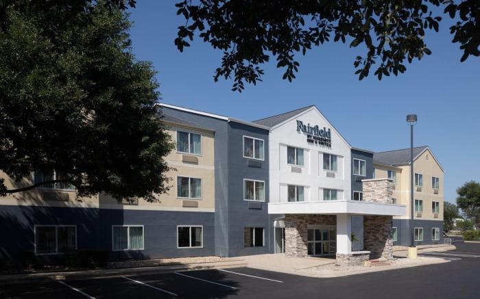 Fairfield Inn & Suites Austin South