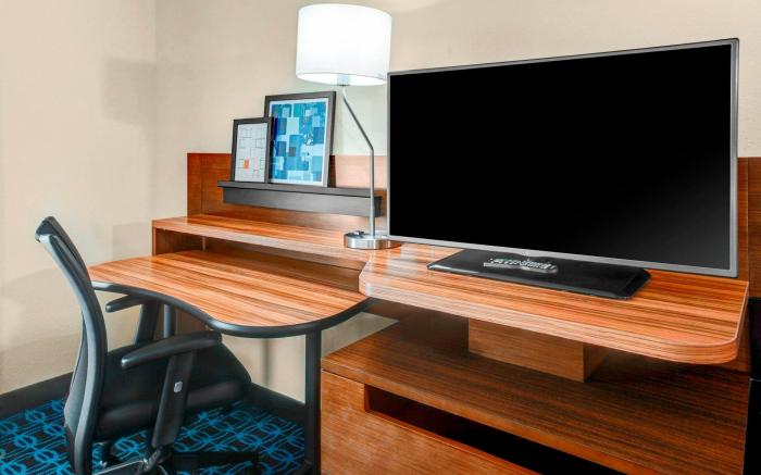 Fairfield by Marriott Inn & Suites Cape Cod Hyannis