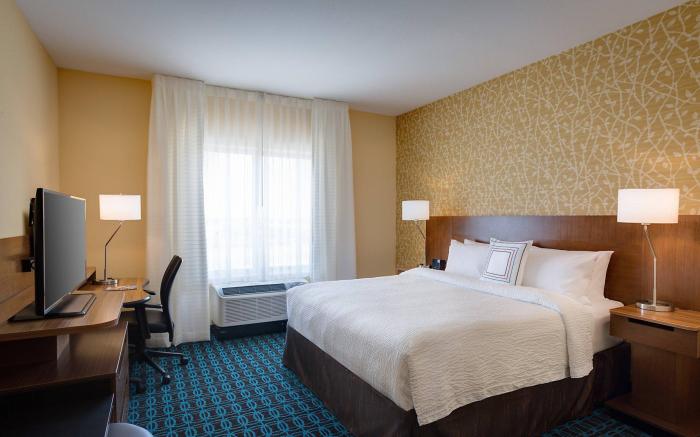 Fairfield by Marriott Inn & Suites Dallas West/I-30