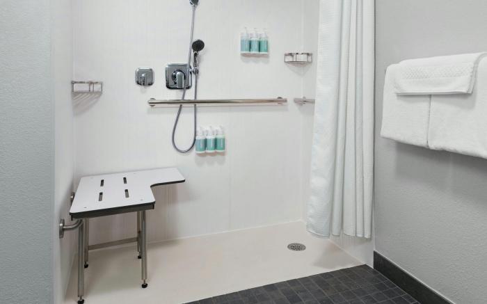Courtyard by Marriott New Carrollton Landover