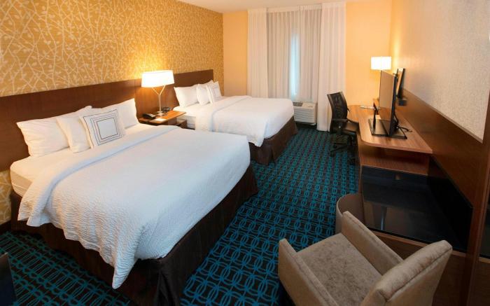 Fairfield by Marriott Inn & Suites Detroit Lakes
