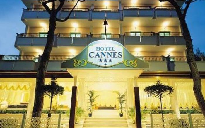 Hotel Cannes - in pieno centro