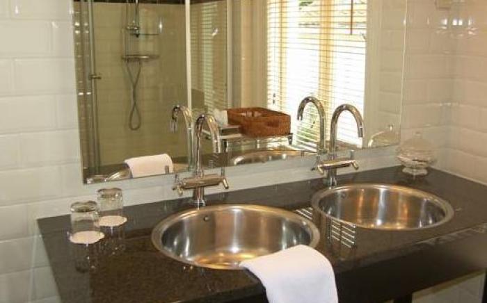 De Nederlanden, Restaurant & Boutique Hotel