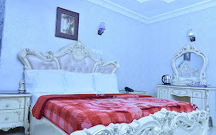 World Class Hotel