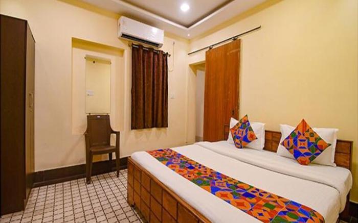 FabHotel Golden Imperial