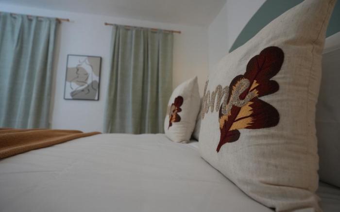 Luxe, 2 bed house Oxfordshire- Long term discounts, Families, Contractors, Relocators