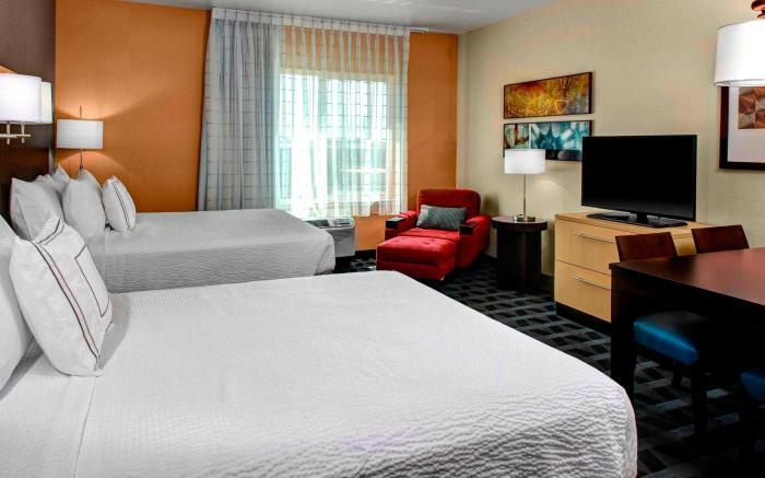 TownePlace Suites Bakersfield West