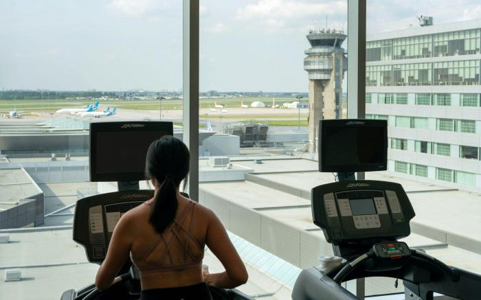 Montreal Airport Marriott In-Terminal Hotel