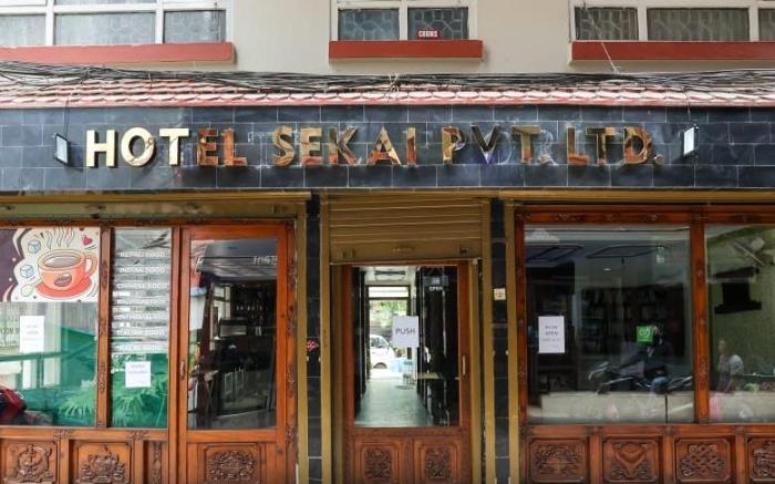Hotel Sekai