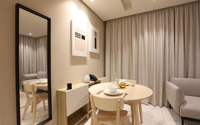 The Code Residence-Deluxe Suite