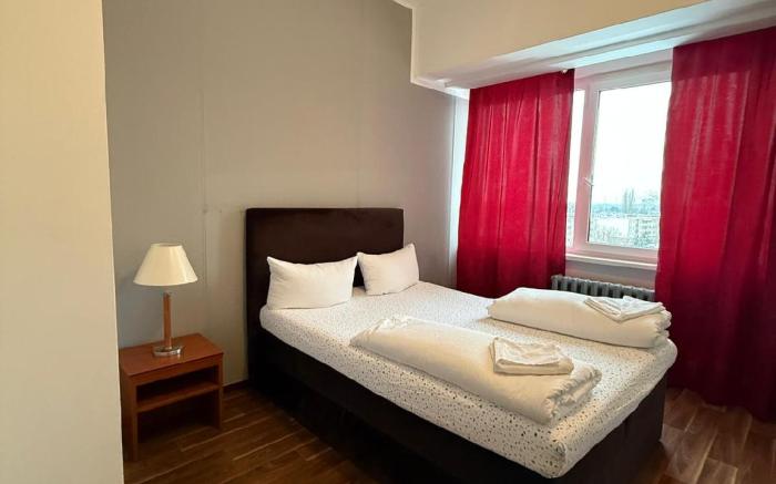 Ootel.com - Hotel & Hostel