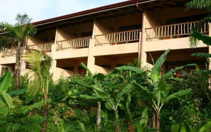 Lost Iguana Resort and Spa