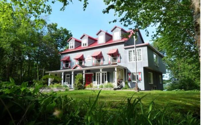Manoir du Lac Sept-Iles