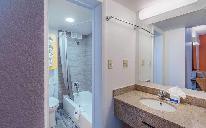 Motel 6 Winchester, VA