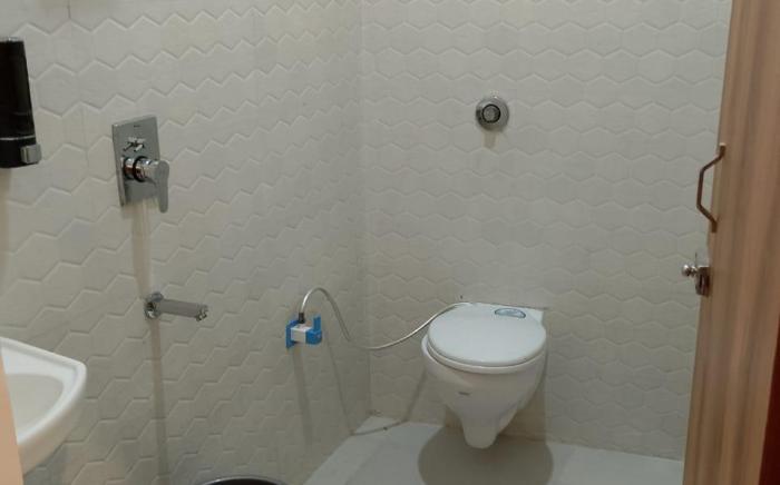 Hotel LR Delite Inn
