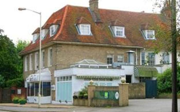 Rothmans B&B