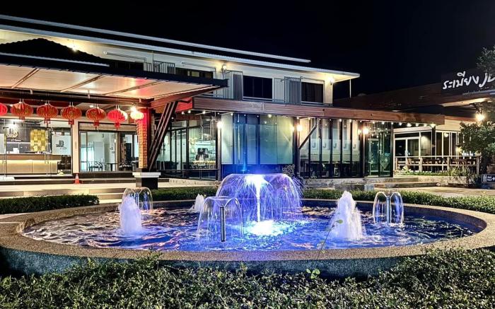 JB place hotel