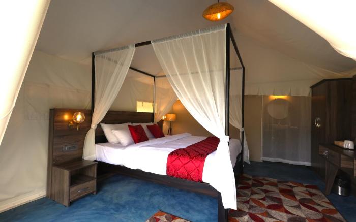 REDBERRY'S LUXURY STAY