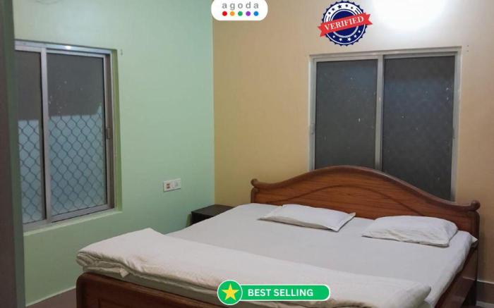 Goroomgo Somnath Rest House Puri - Near Sea Beach