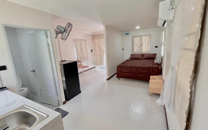 Iam-Wilai Guesthouse: 5min from Suratthani Airport