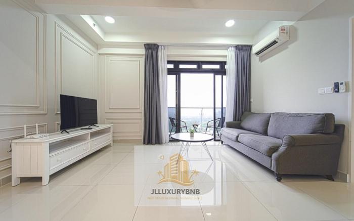 Meridin Executive Suite 2 Room (Level 23)