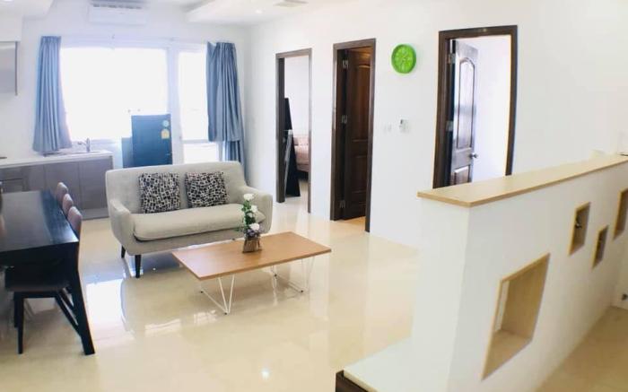 Two-bedroom Condo Unit on 21st Floor - City View