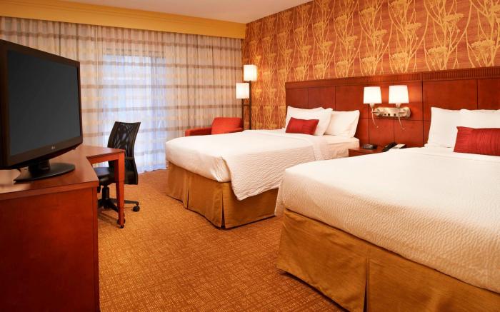 Courtyard by Marriott Toledo Airport Holland