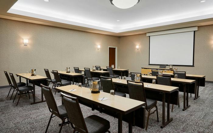 Courtyard by Marriott Milwaukee Downtown