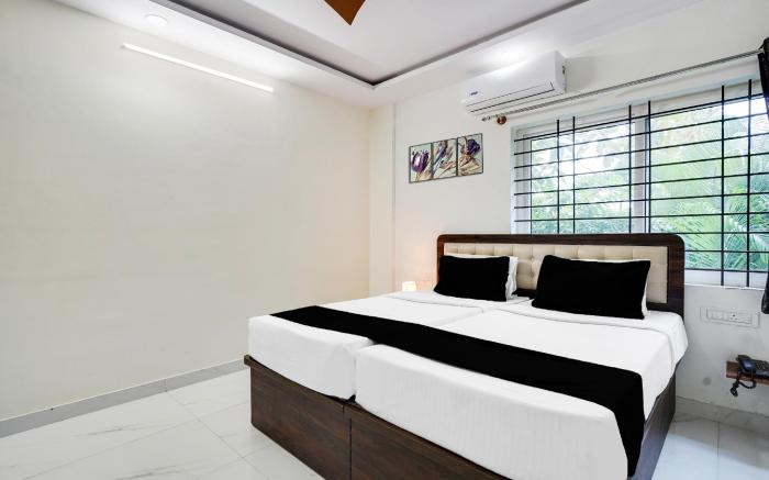 Super Townhouse Bidadi Formerly Royal Garuda