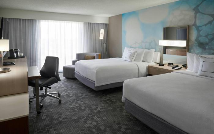 Courtyard by Marriott Toronto Airport